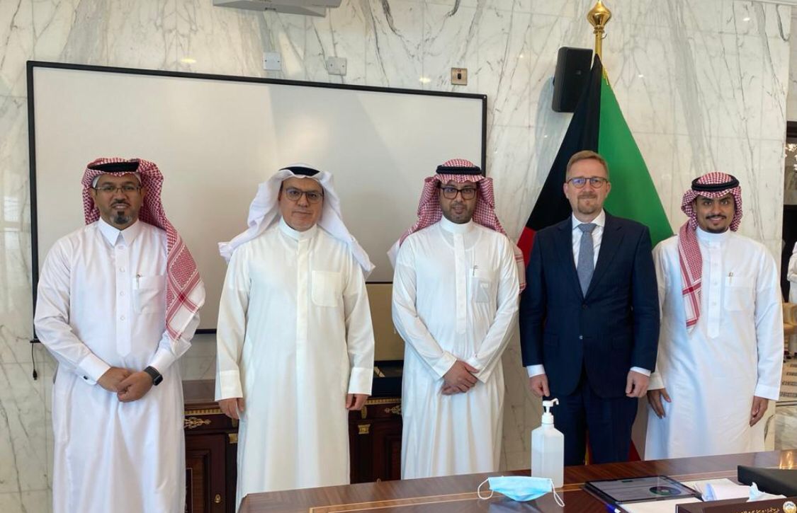 وزير الصحة الكويتي يستقبل مدير عام مجلس الصحة الخليجي ويثني على الجهود