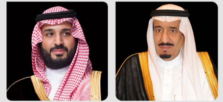 القيادة تهنئ رئيس فرنسا