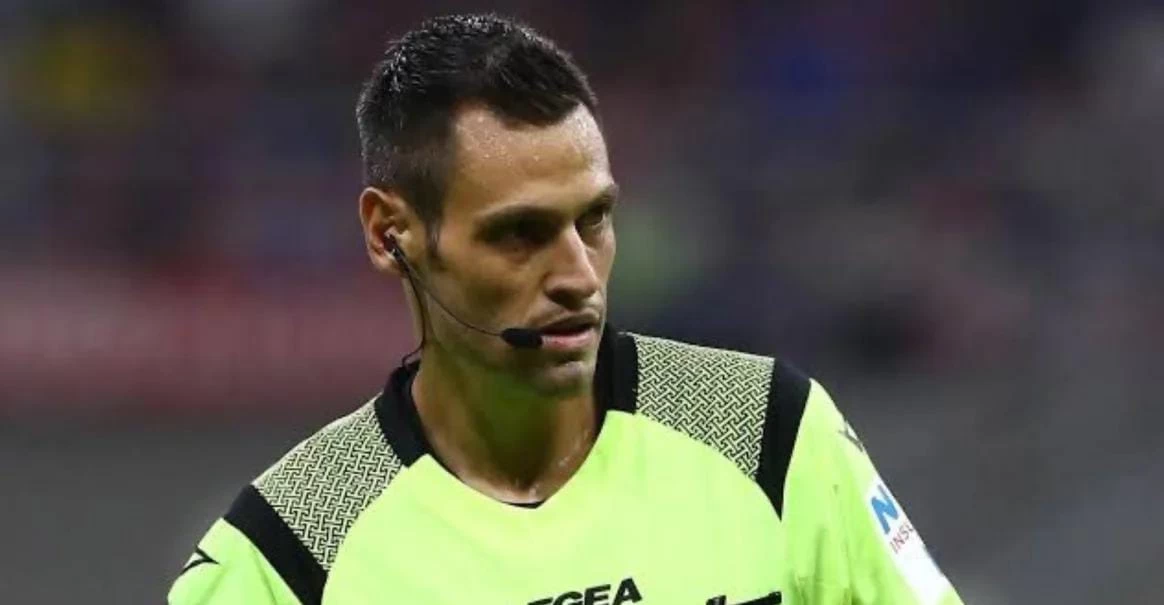 الإيطالي مارياني حكماً لمباراة النصر والخليج