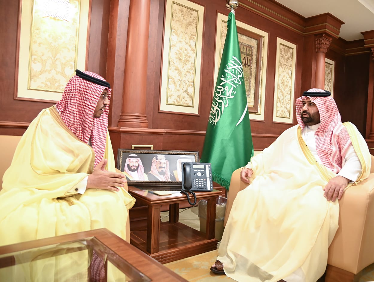 نائب أمير جازان يدشن حملة التطعيم ضد شلل الأطفال