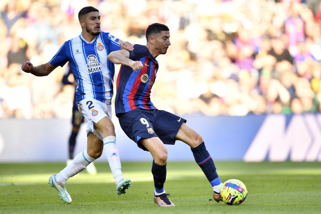 برشلونة يتعادل مع إسبانيول في الدوري الإسباني