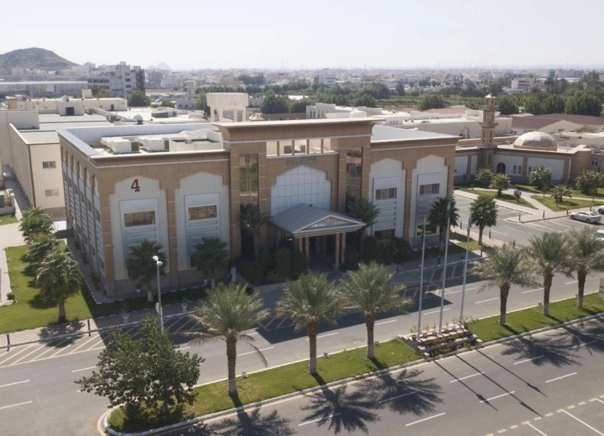 تعليم وجامعة الطائف تعلقان الدراسة الحضورية غداً