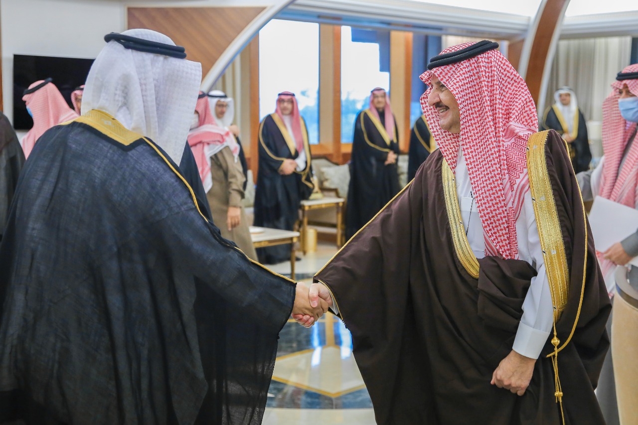 امير الشرقية يستقبل رئيس جامعة الملك فهد للبترول والمعادن بالظهران