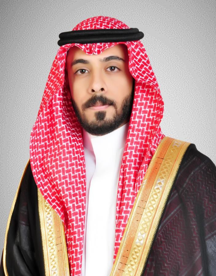 العسيري يحصل على درجة البكالوريوس بتقدير ممتاز مع مرتبة الشرف