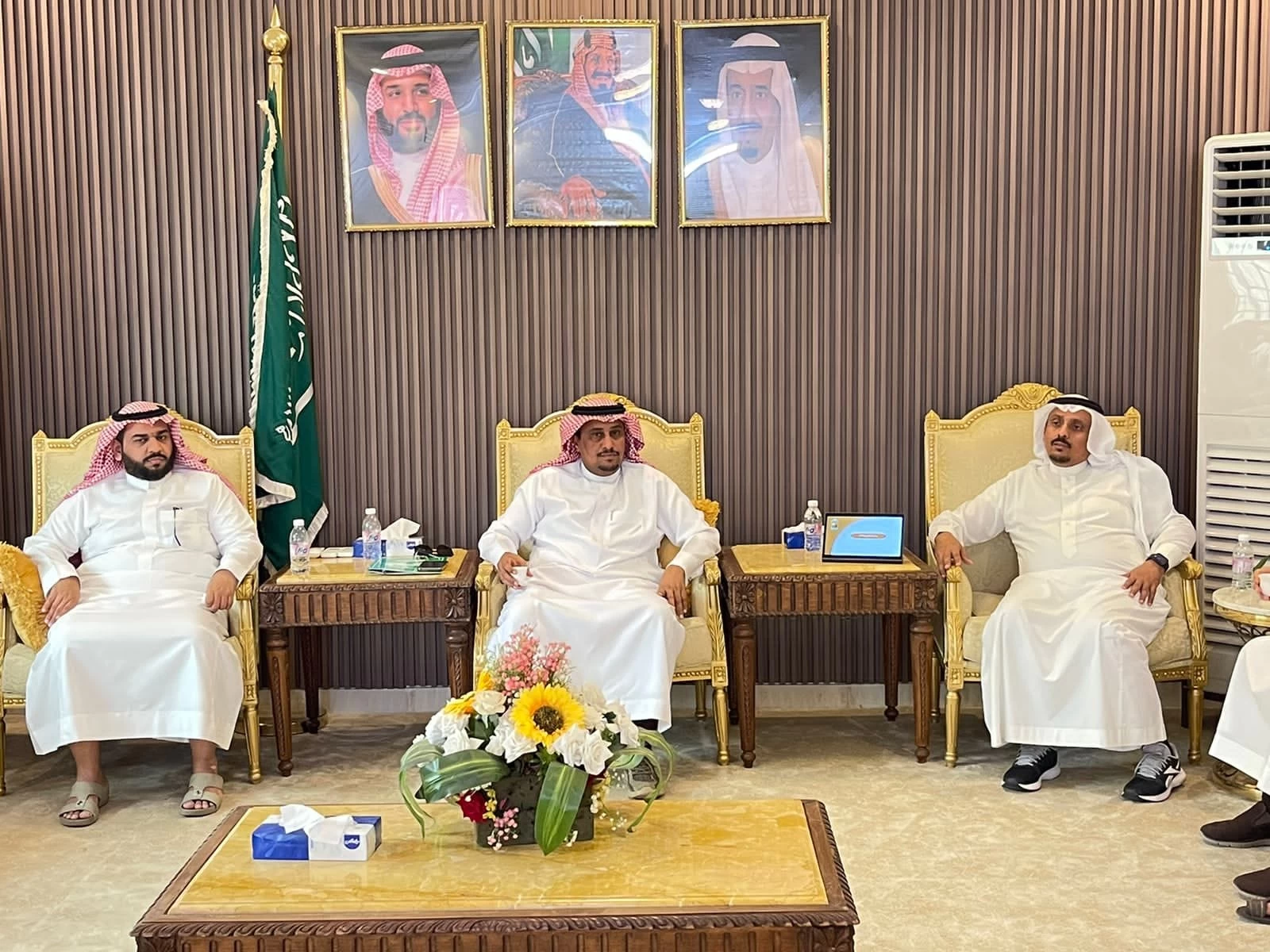 محافظ هروب المكلف يفعل مبادرة الإفتاء والفئة الغالية