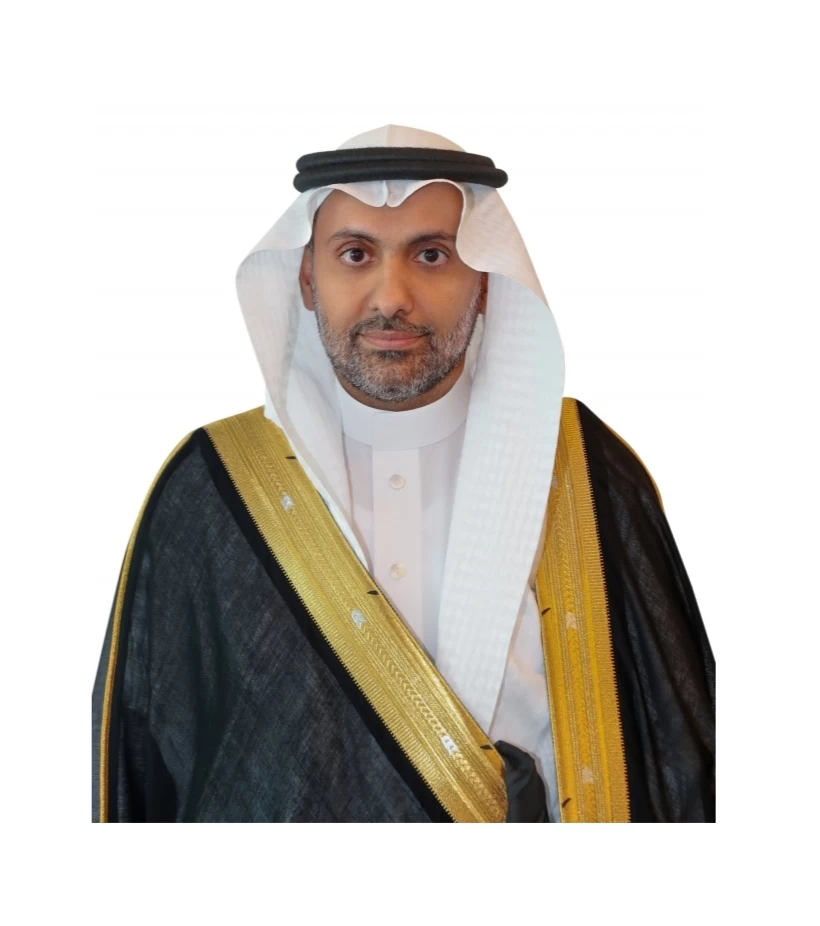 وزير الصحة يهنئ القيادة بحلول شهر رمضان المبارك 