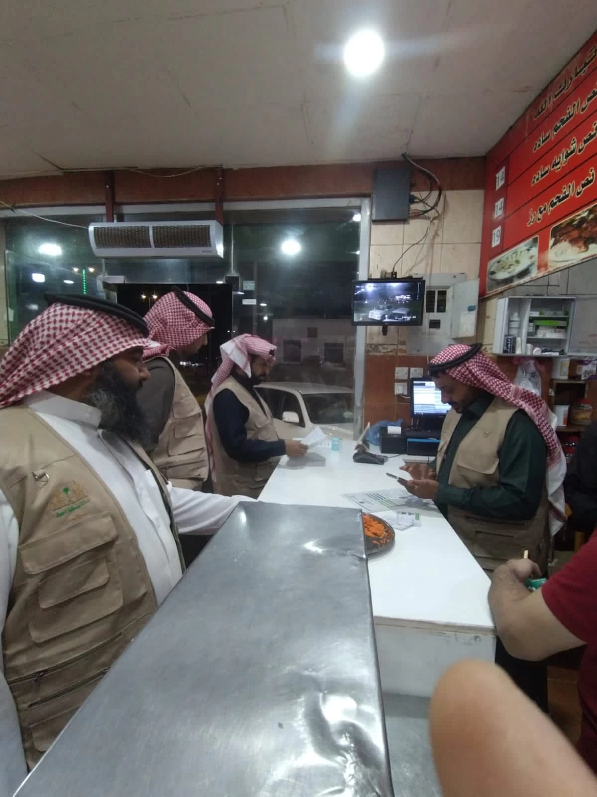 بلدية صوير تقوم بجولات ميدانية لتعزيز الرقابة الصحية