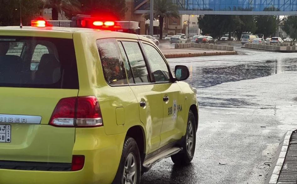 الدفاع المدني يدعو إلى أخذ الحيطة من هطول أمطار رعدية على معظم مناطق المملكة