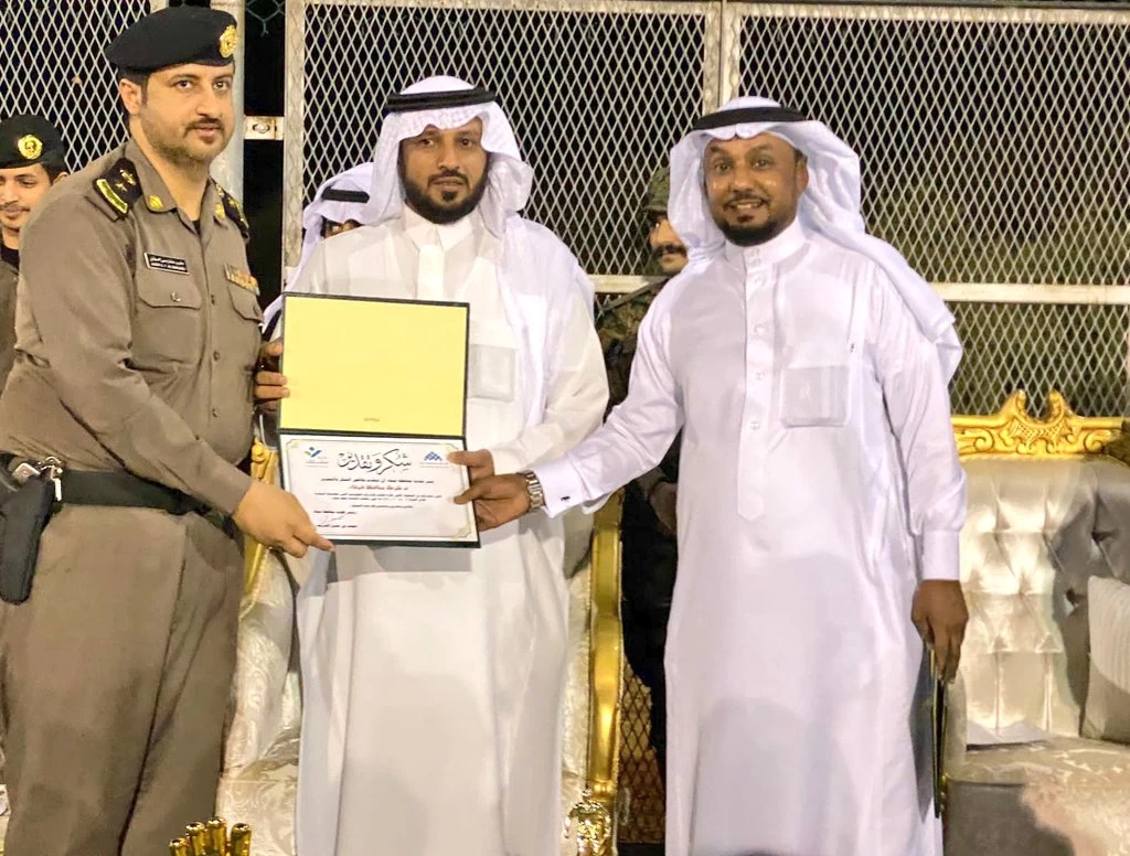 المهندس صالح القحطاني محافظ فيفاء يرعى اختتام بطولة بلدية محافظة فيفاء الأولى للإدارات الحكومية