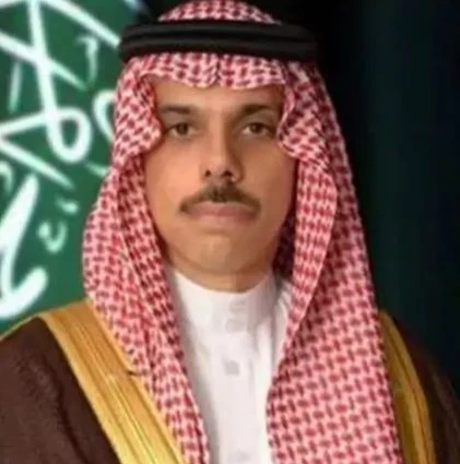 سمو وزير الخارجية يتلقى اتصالاً هاتفياً من رئيس مجلس السيادة الانتقالي السوداني