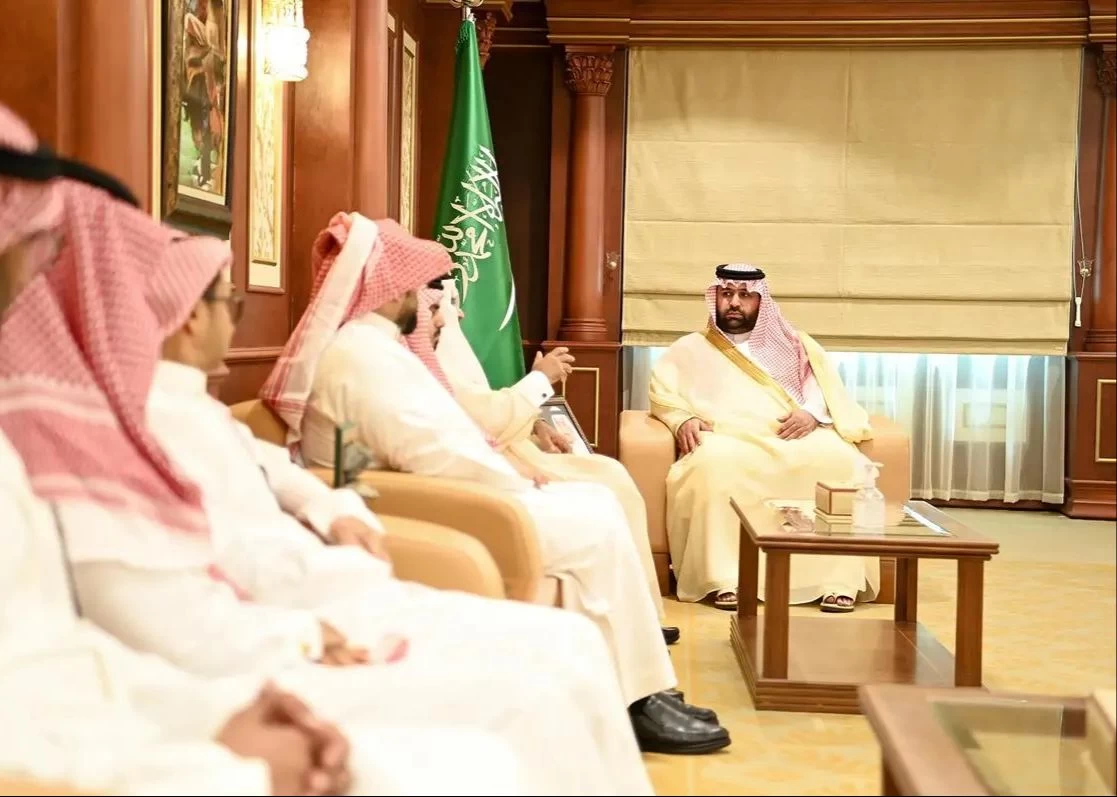سمو نائب أمير منطقة جازان يستقبل الرئيس التنفيذي المكلف لمدينة جازان للصناعات الأساسية والتحويلية
