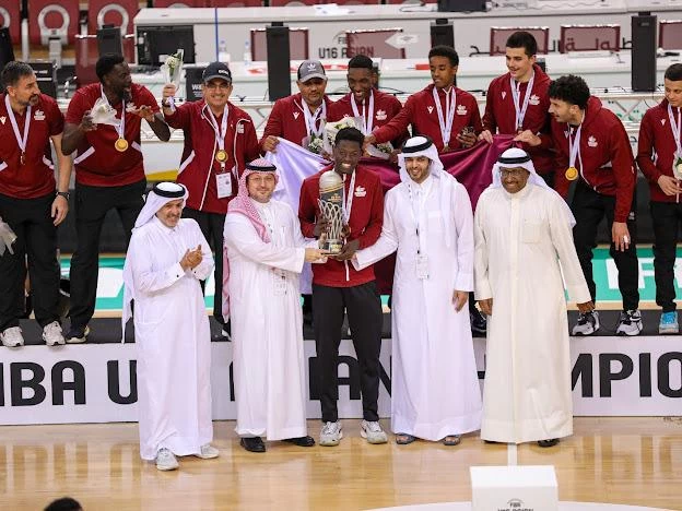تتويج المنتخب القطري ببطولة الخليج للناشئين لكرة السلة