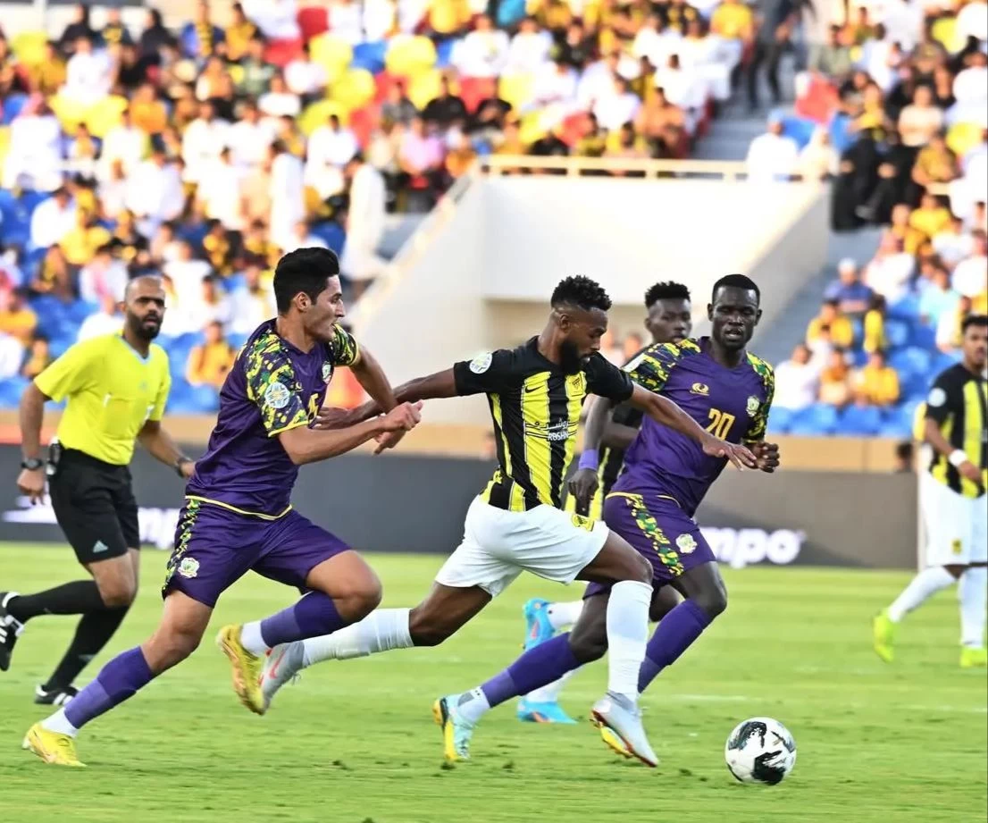 الاتحاد السعودي والشرطة العراقي يتأهلان للدور ربع النهائي لكأس الملك سلمان للأندية العربية