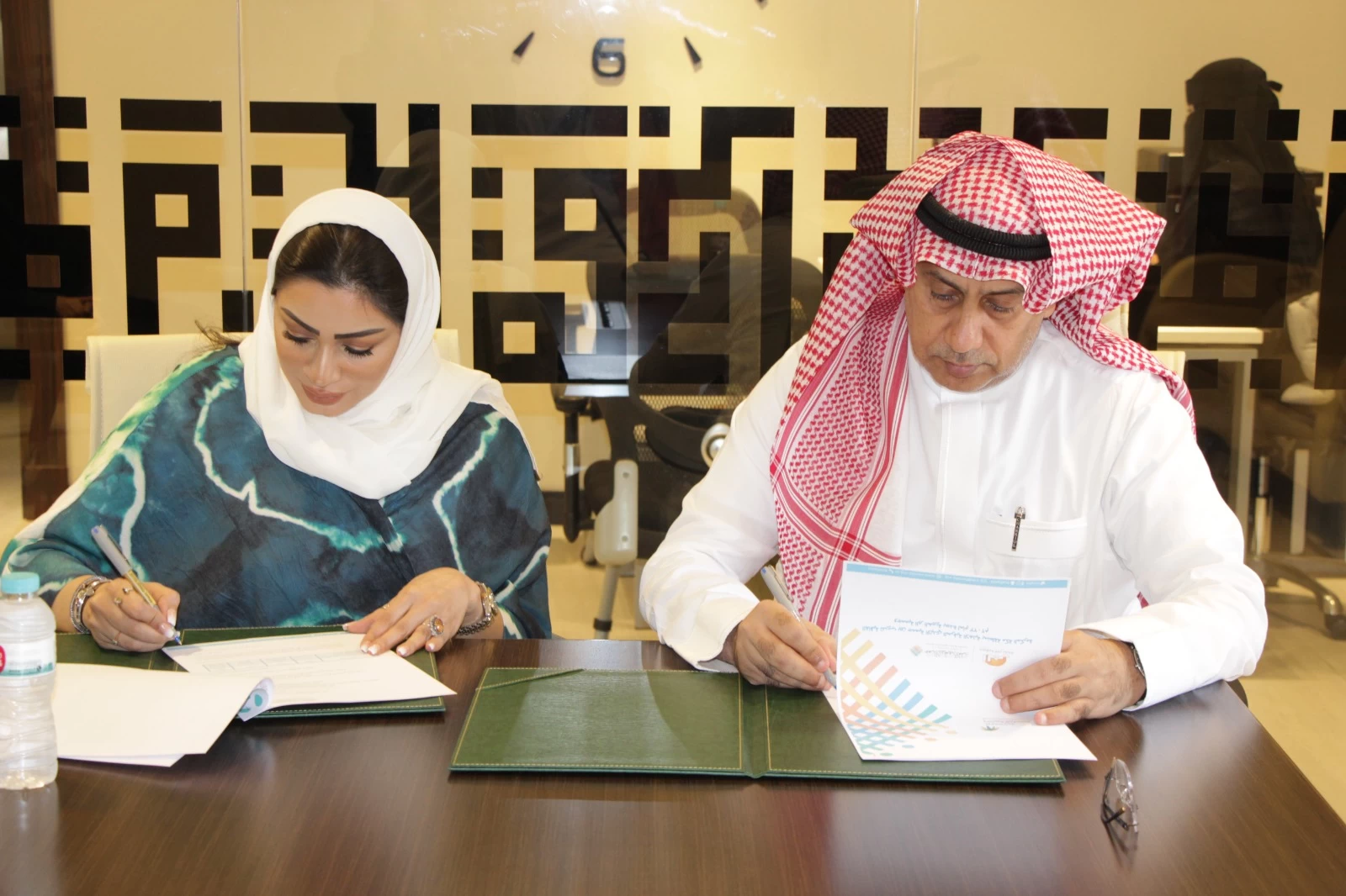 اتفاقية تعاون بين (بر جدة) وجمعية الأيدي الحرفية لتدريب الأسر المستفيدة وتأهيلها لسوق العمل   