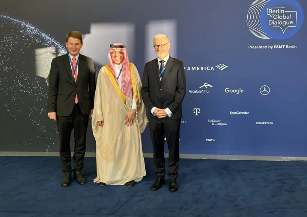 معالي وزير المالية يشارك في "حوار برلين العالمي"