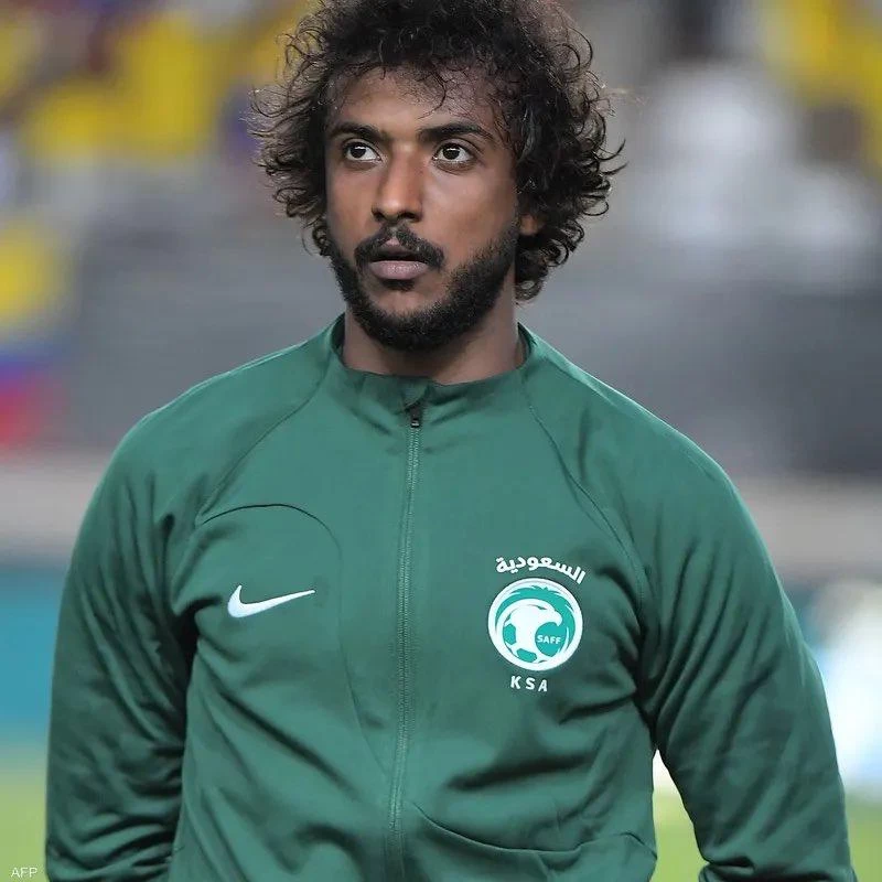 وفاة "والد" لاعب المنتخب السعودي ونادي الهلال الكابتن ياسر الشهراني.