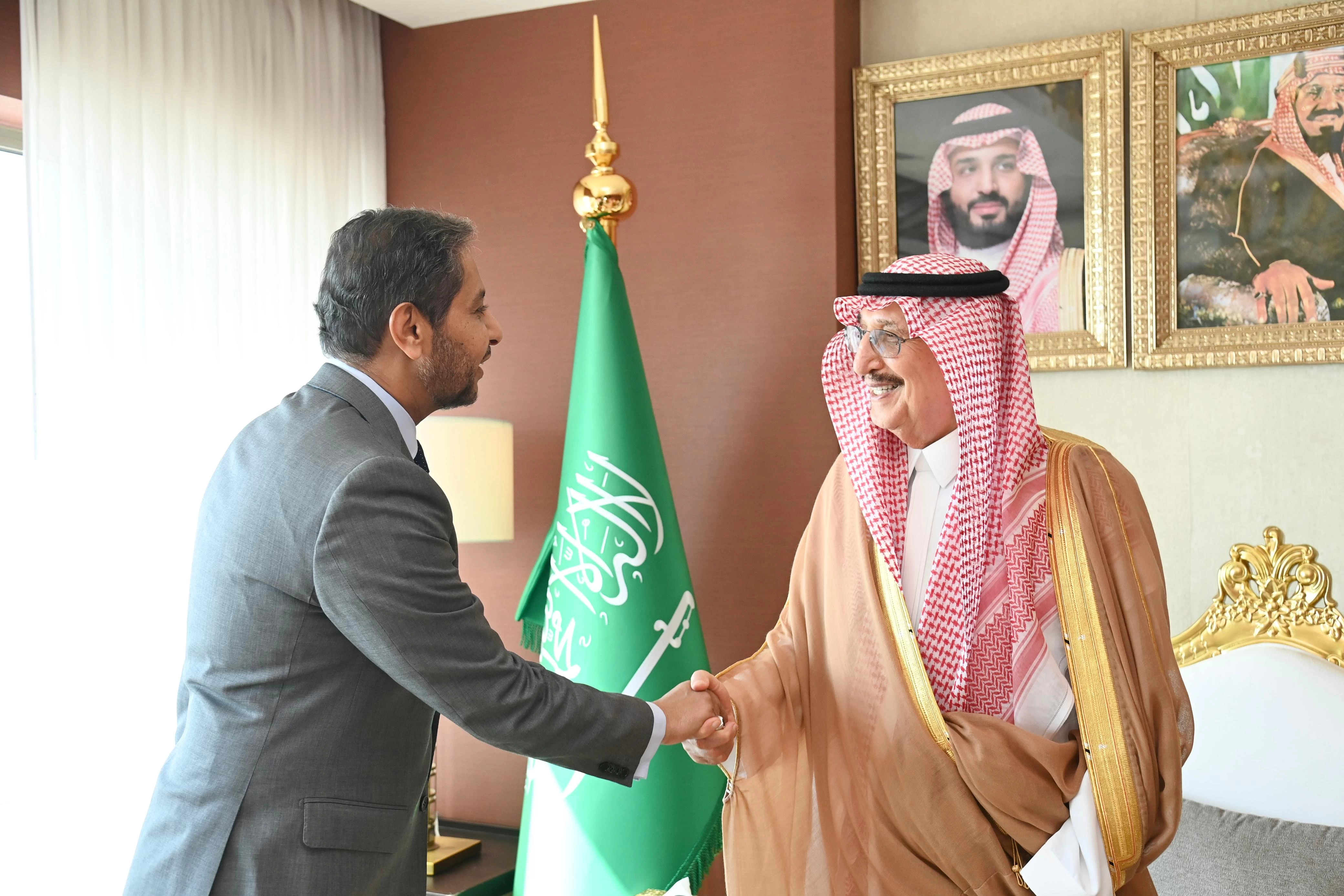 أمير منطقة جازان يلتقي السفير الجيبوتي لدى المملكة..