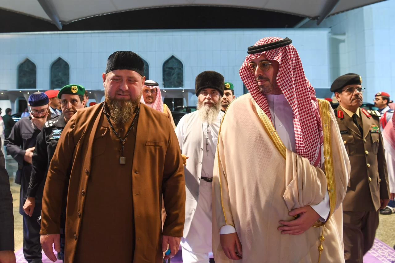 فخامة الرئيس الشيشاني يغادر جدة