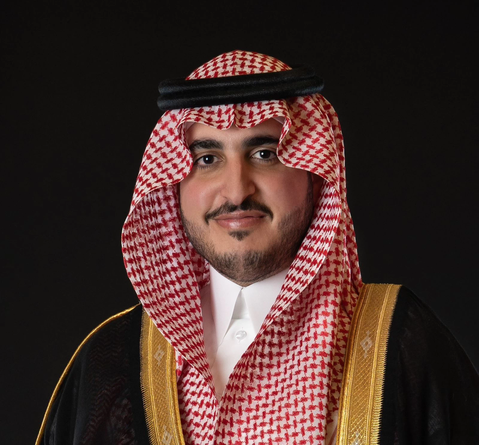 إدارة "تعليم الجوف" تطلق جائزة الأمير فيصل بن نواف للتميز التعليمي والمؤسسي