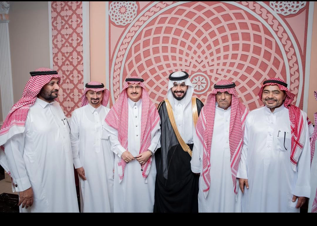 "الكريري" و "الحمدي" يحتفلون بزواج الشاب بدر كريري