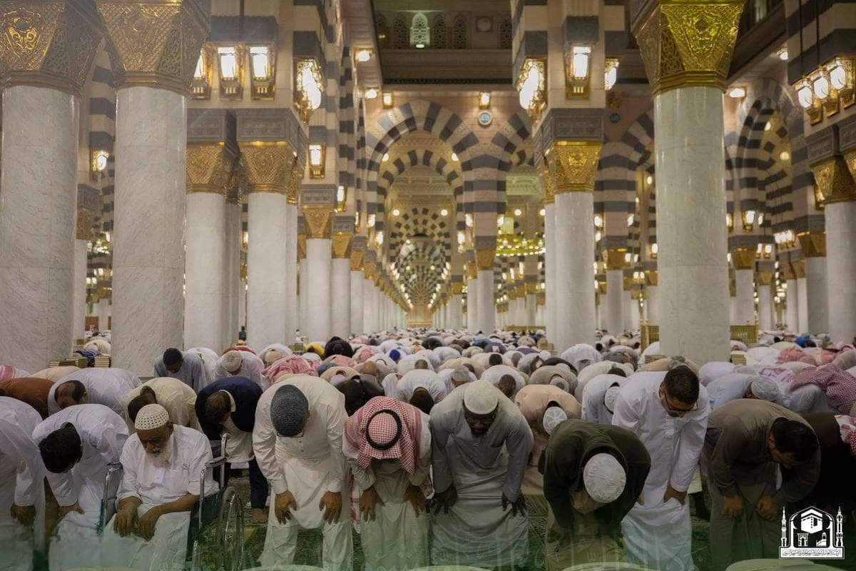 رئاسة الشؤون الدينية تعلن نجاح خططها لختم القرآن الكريم في ليلة 29 رمضان 