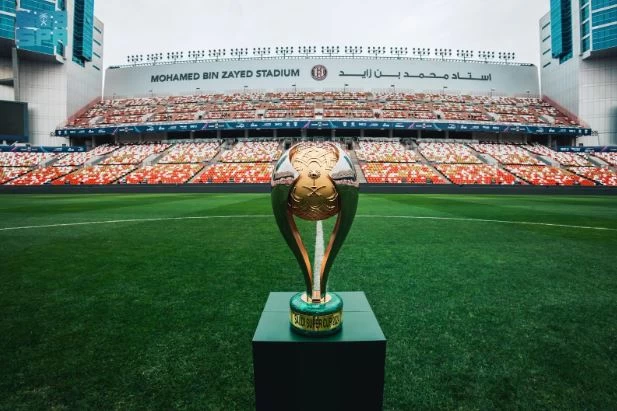 أبوظبي تشهد الكلاسيكو بين الاتحاد والهلال في نهائي كأس الدرعية للسوبر السعودي 