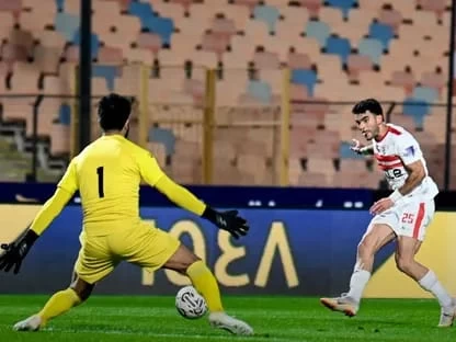 الزمالك يهزم الاتحاد بثلاثية ويحرمه صدارة الدوري 
