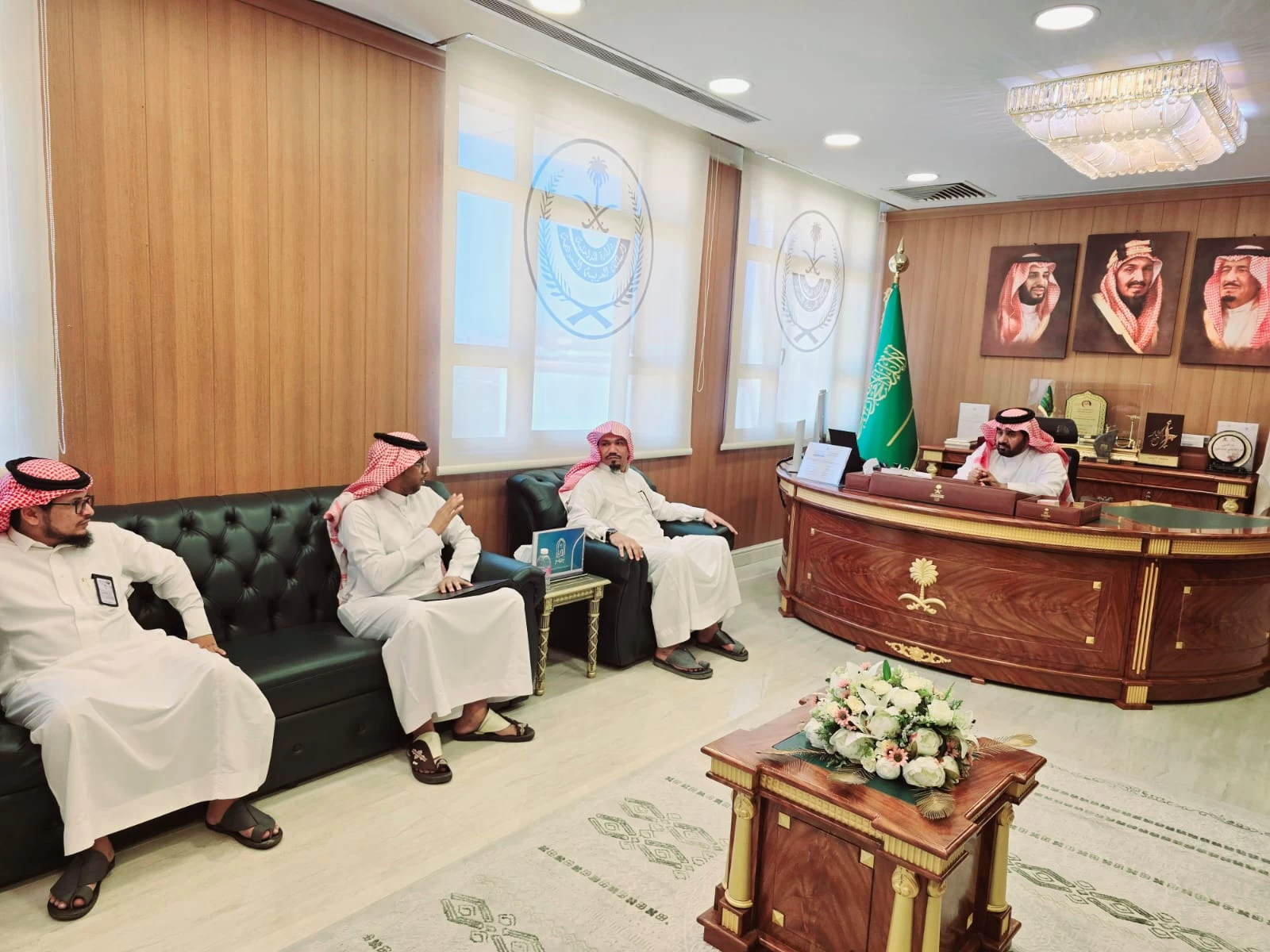 محافظ محايل يدشن حملة "الدين يسر"