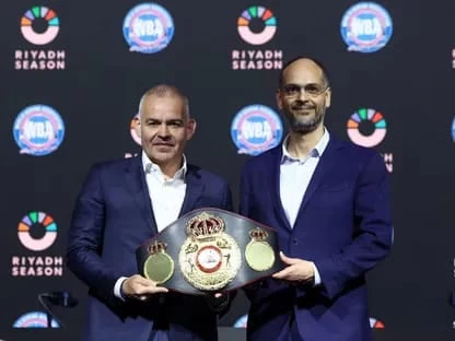 "موسم الرياض" راعياً رسمياً لرابطة الملاكمة العالمية
