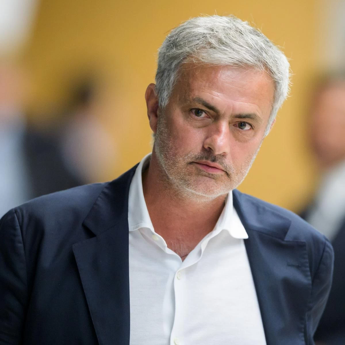 القادسية يرغب في التعاقد مع المدرب البرتغالي جوزيه مورينيو