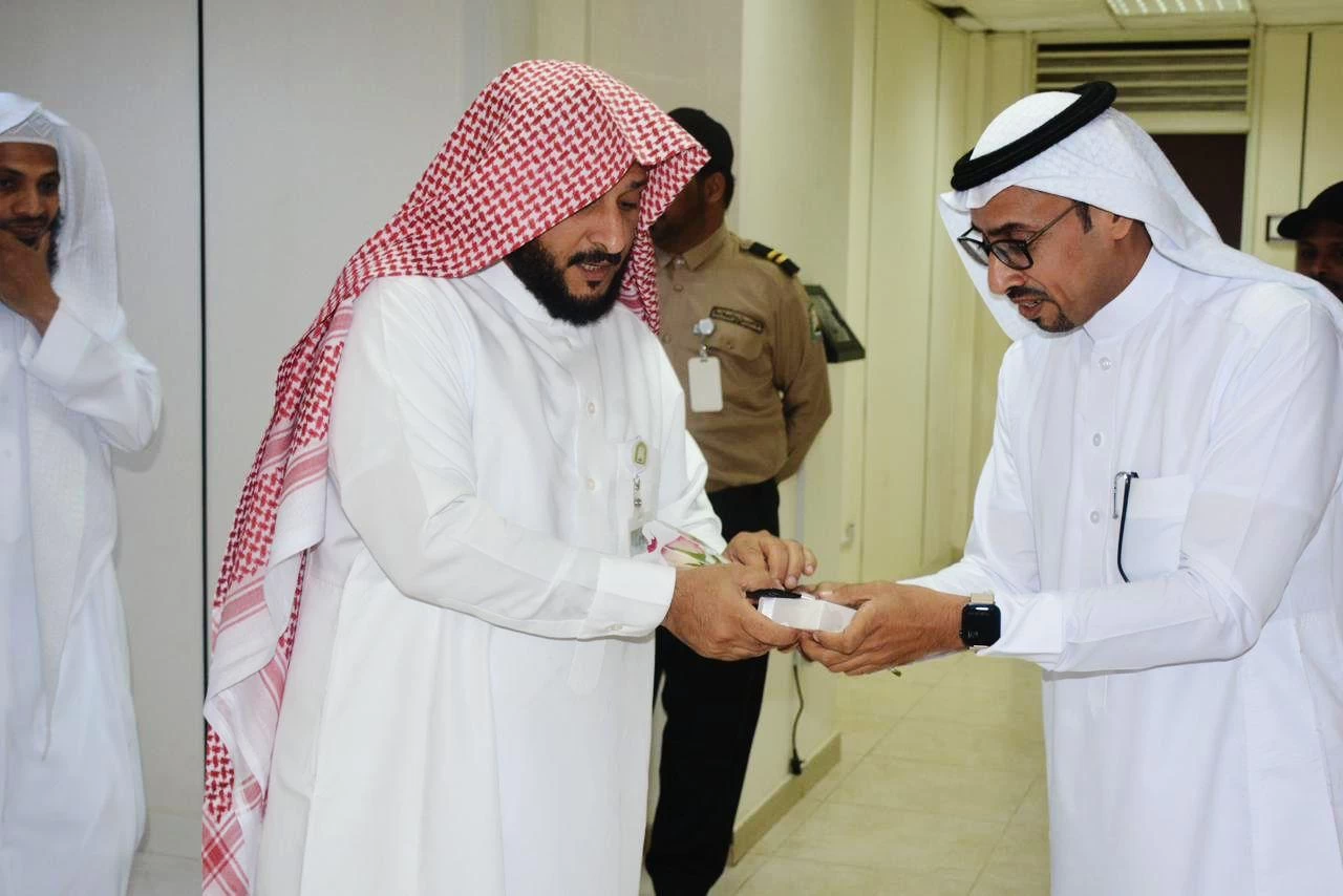 الشؤون الإسلامية تعايد منسوبيها بمناسبة عيد الفطر المبارك