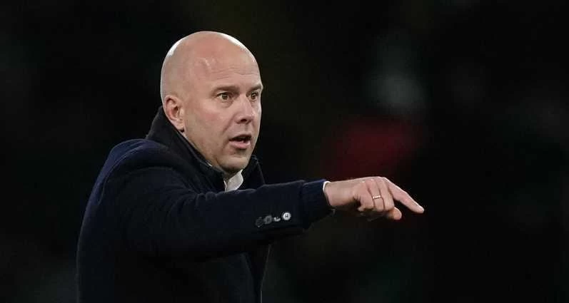 ليفربول يعلن تعاقده مع أرنه سلوت مدرباً للفريق 