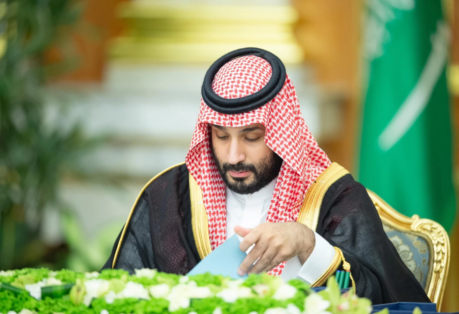 سمو ولي العهد يرأس جلسة مجلس الوزراء