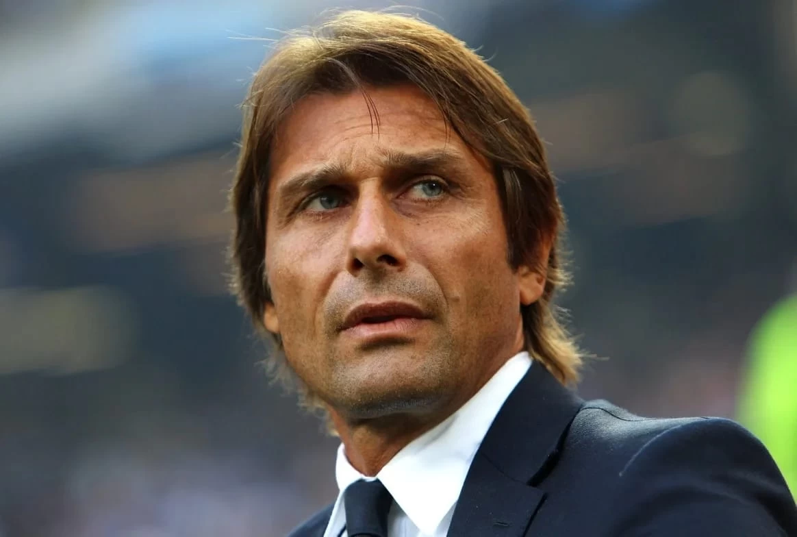 أنطونيو كونتي مدرباً لنابولي حتى 2027