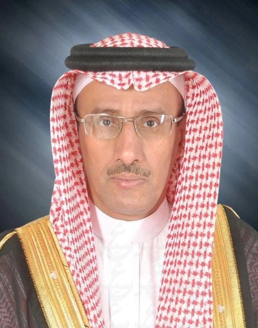 ترقية المهندس مبارك المطوع إلى المرتبة الخامسة عشر