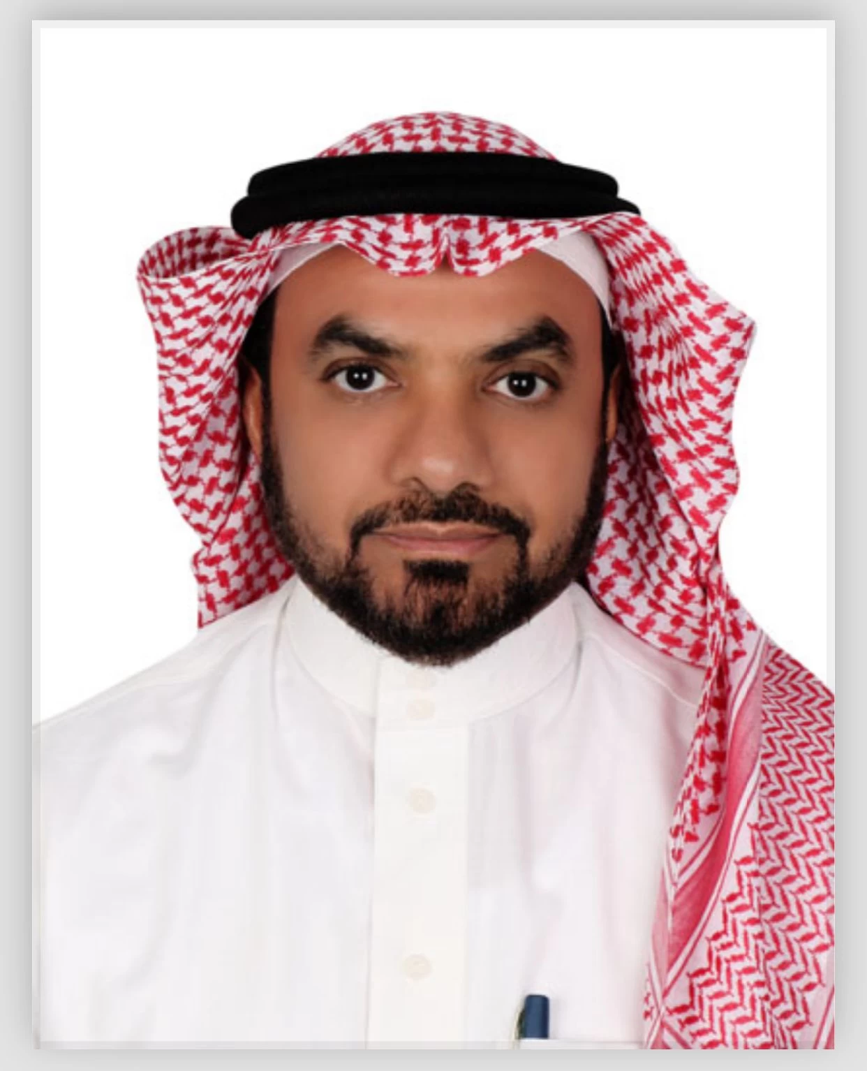 " الحكمي " يحصل على درجة الماجستير بالإدارة العامة