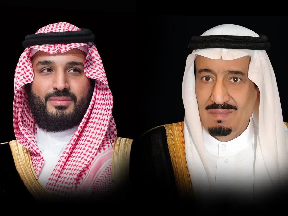 خادم الحرمين الشريفين وولي العهد يهنئان أمير دولة قطر بذكرى توليه مهام الحكم في بلاده
