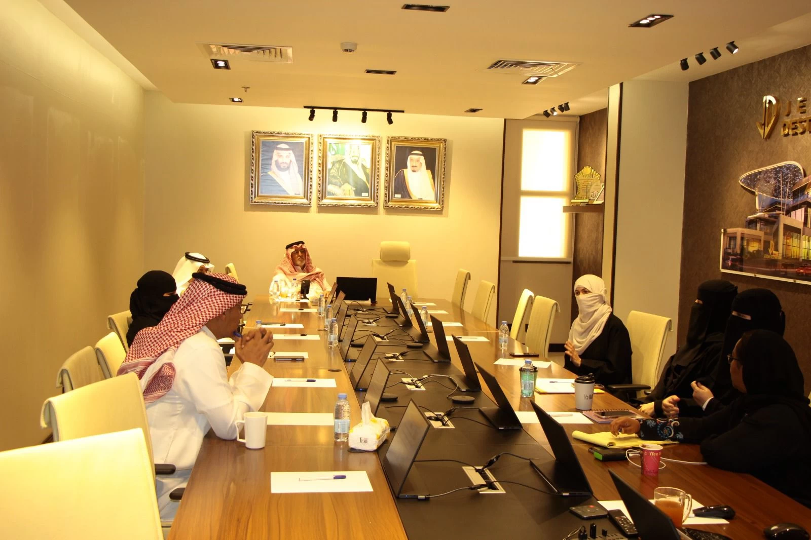 "بر جدة" تقيم ورشة عمل لتأهيل منسوبيها وتمكينهم في العمل التطوعي