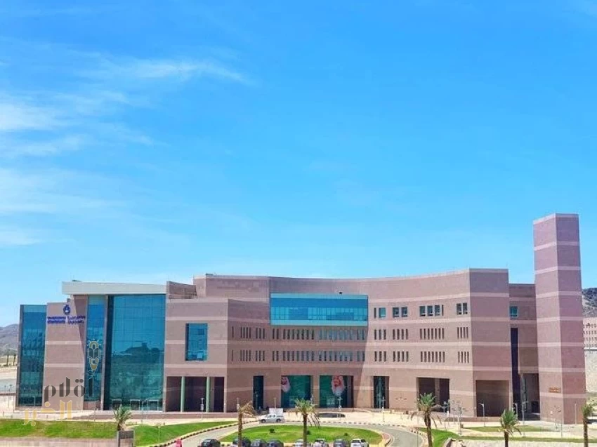 جامعة الباحة تُعلن تعليق الدراسة الحضورية غدًا الاثنين