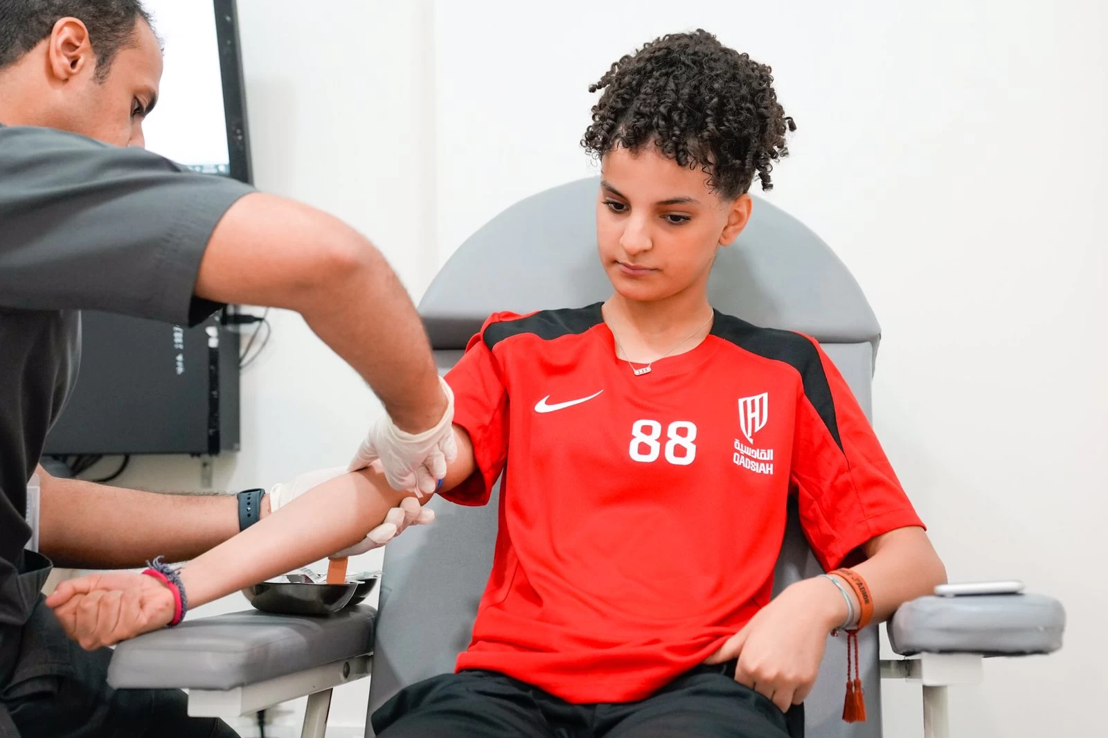 فارسات القادسية يبدأن تحضيرات الموسم المقبل بالفحص الطبي