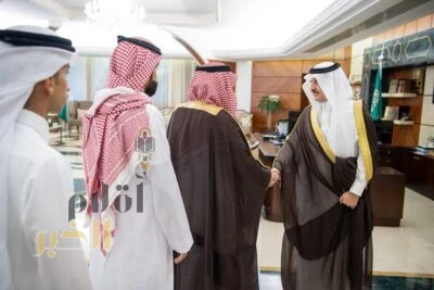 أمير الشرقية يستقبل الحربي المتنازل عن قاتل ابنه لوجه الله تعالى
