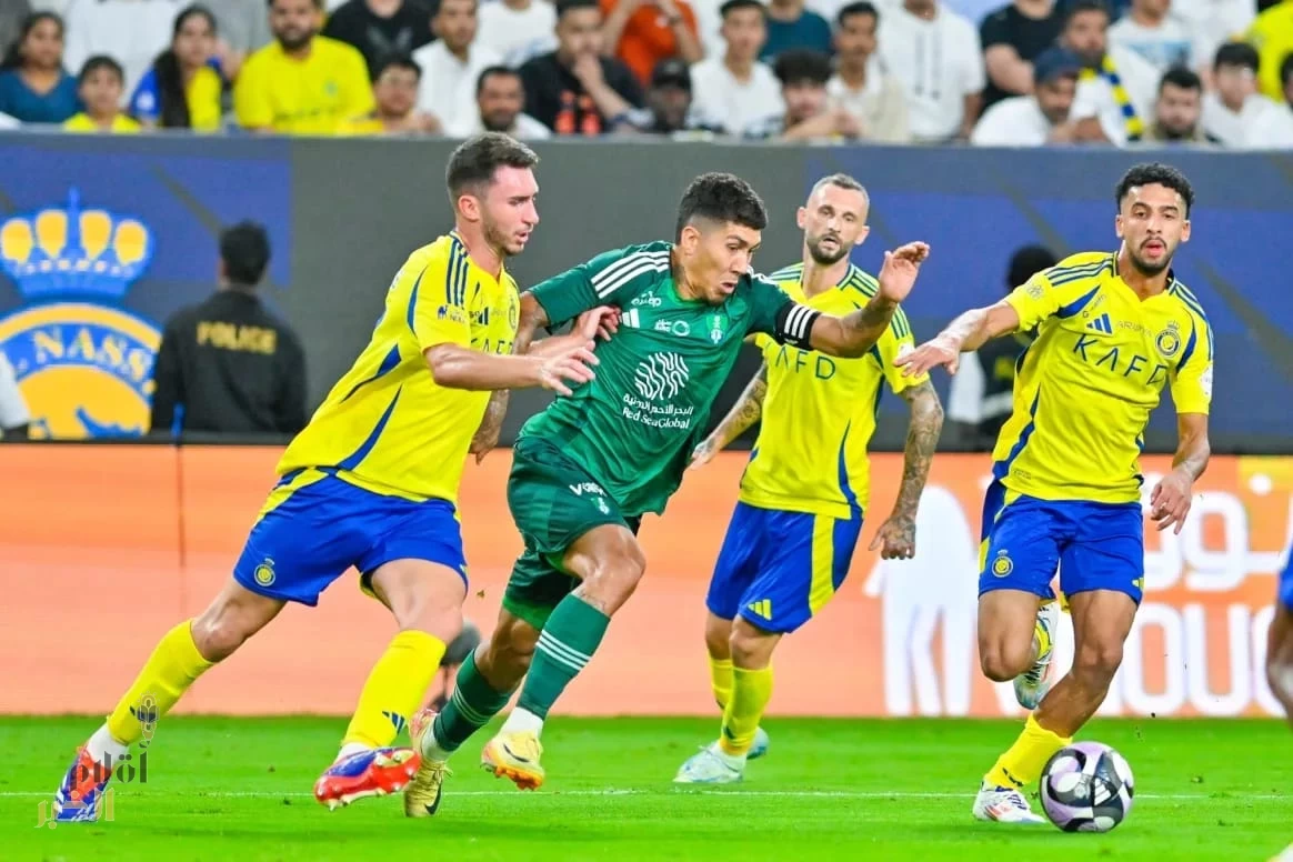 النصر يحبط الأهلي بتعادل في الوقت القاتل