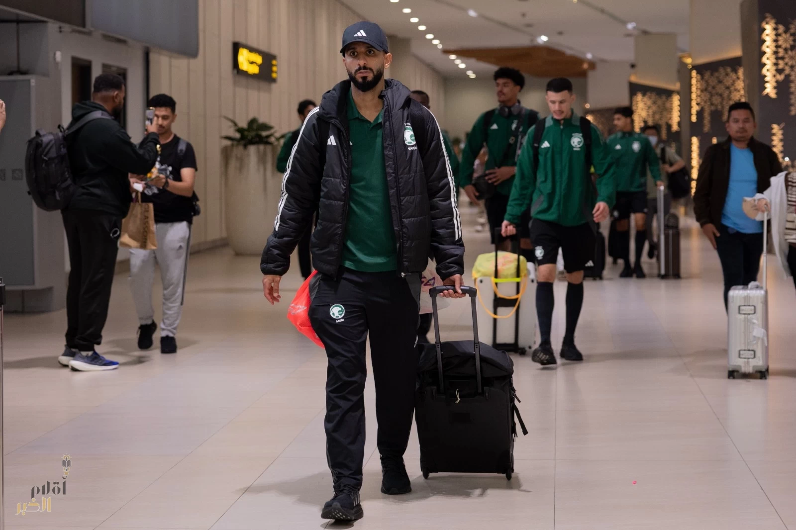 بعثة الأخضر تصل جاكرتا استعدادًا للقاء إندونيسيا