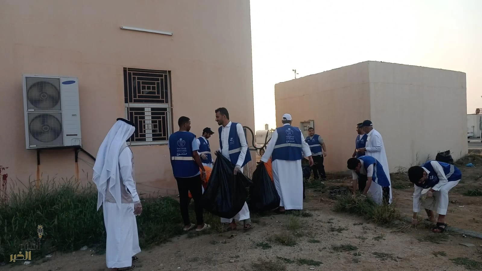 فرص تطوعية لتنظيف المساجد والجوامع أطلقتها الشؤون الإسلامية في جازان