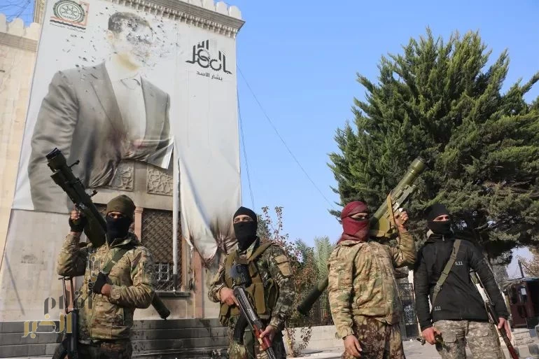 سقوط نظام الأسد في سوريا ومصادر بالفصائل؛ سيتم بث أول بيان إلى الشعب السوري على شاشة التلفزيون الرسمي