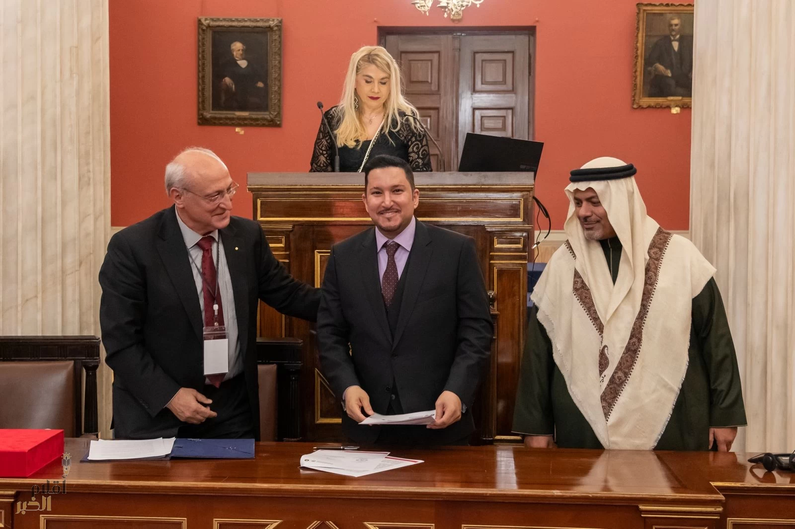 اتفاقية تعاون بين مركز التحكيم الخليجي وجمعية القانون الرياضي الدولي