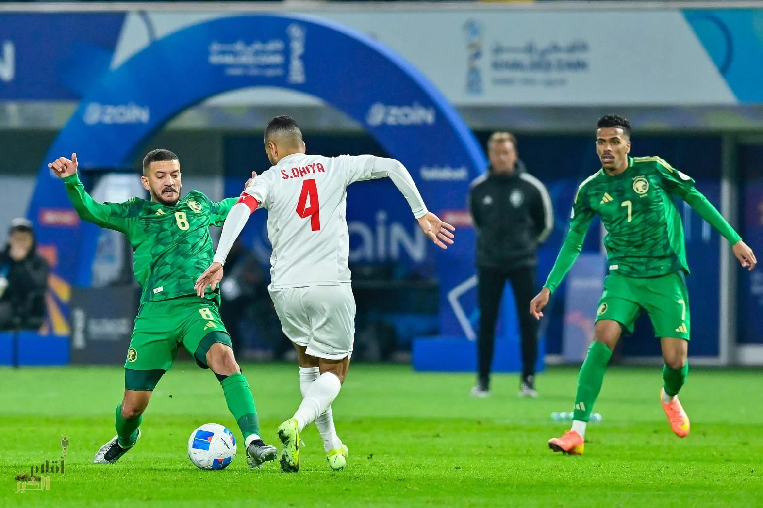 الأخضر يستهل مشواره في خليجي 26 بالخسارة من البحرين 3-2