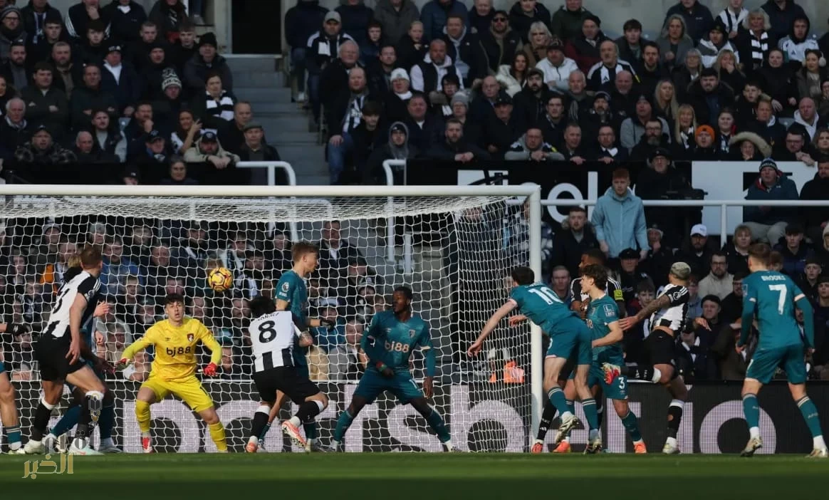 بورنموث يُطفئ بريق نيوكاسل برباعية ساحرة