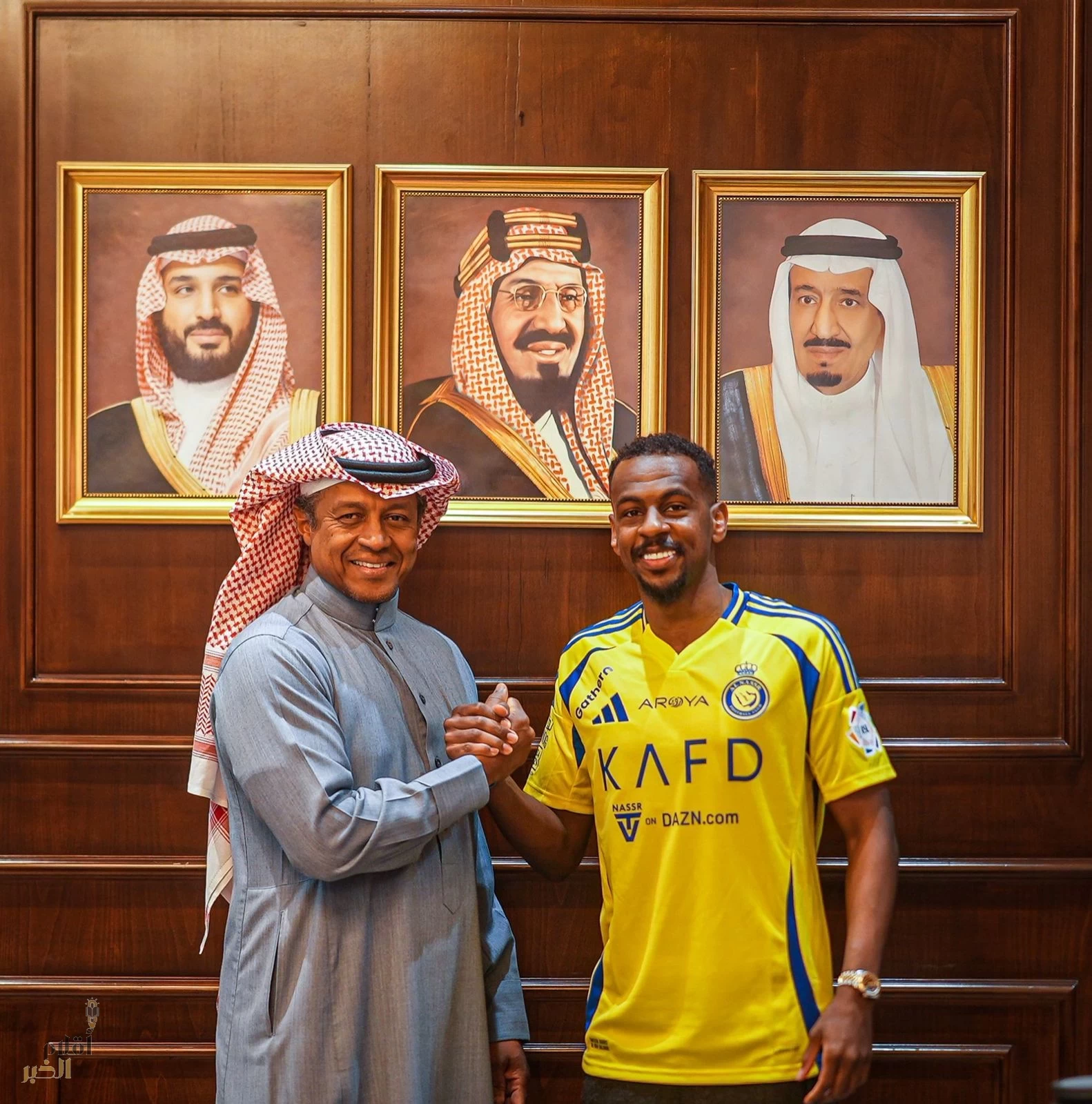 النصر يتمسك بالخيبري لأربعة مواسم