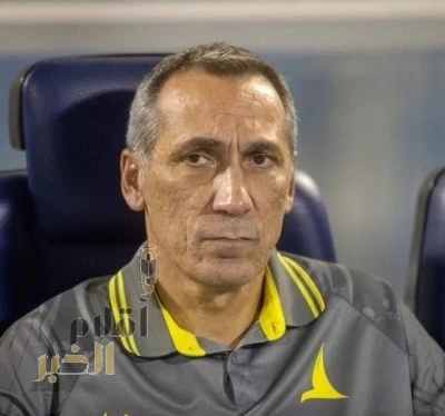 لجنة الانضباط توقف مدرب فريق الخليج وتغرمه بسبب تصرفات غير لائقة